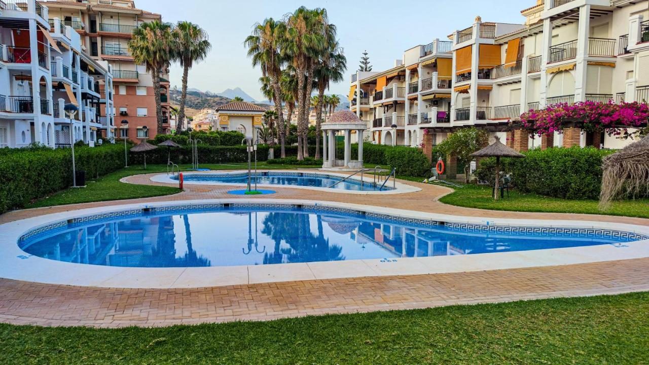 Laguna Beach Star - Alojamientos La Torre Torrox Eksteriør billede